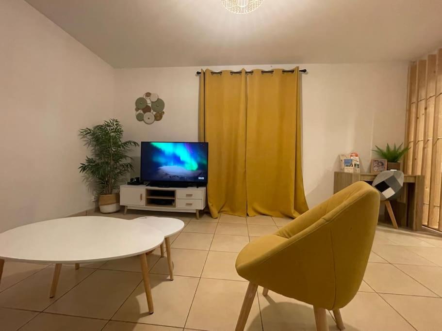 La Balneaire Maison De Standing Tout Confort Boisseuil Kültér fotó