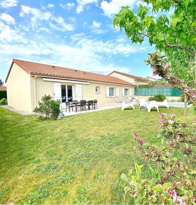 La Balneaire Maison De Standing Tout Confort Boisseuil Kültér fotó
